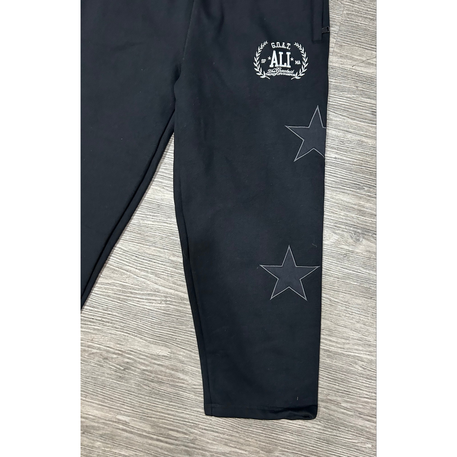 Nwt Shoe Palace X Muhammad Ali Stars Sweatpants Men's Xl Black Goat Joggers — image 2 of 8